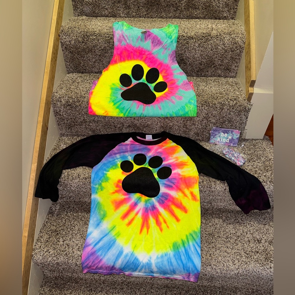 2 Sunshine Sisters Tye Dye Dog Paw Tops, Hair Tie and Wallet